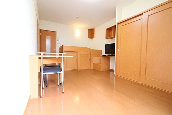 レオパレスアルモニ2番館_内装_0