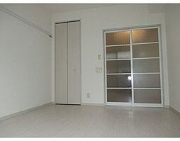 ドウェル・フロイデ 2階1Kのリビング/ダイニング