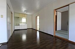 スターハイツＥI 2階2LDKのリビング/ダイニング