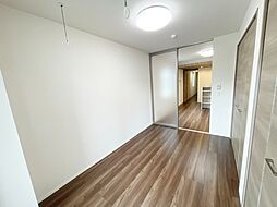 D-ROOM八幡町 1階1LDKのリビング/ダイニング