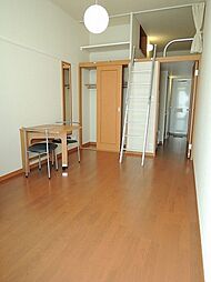 レオパレストゥインクル 1階1Kのリビング/ダイニング