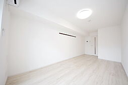 京王相模原線 南大沢駅 徒歩12分の賃貸マンション 3階1Kのリビング/ダイニング