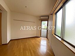 Supreme Hills 2階1Kのリビング/ダイニング