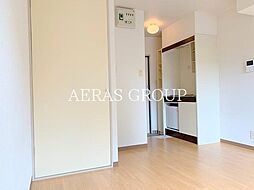 イレブン大久保日大前 3階1Kのリビング/ダイニング