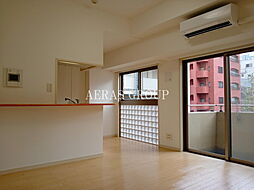 グランカーサ新宿御苑 904 9階ワンルームのリビング/ダイニング