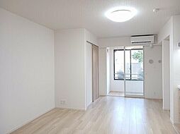 A・WアヴェニューIV 1階1LDKのリビング/ダイニング