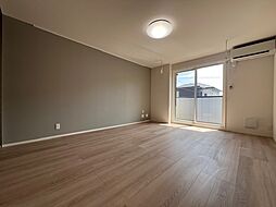 ドムスクレスト中町 301 3階3LDKのリビング/ダイニング