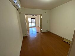 JR山手線 目黒駅 徒歩14分の賃貸マンション 2階1DKのリビング/ダイニング