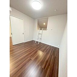 ベルブラン 2階1LDKのリビング/ダイニング