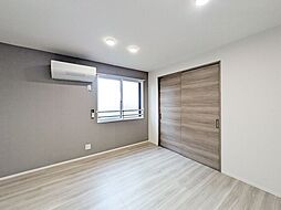 セレスティア大谷田II 3階1LDKのリビング/ダイニング