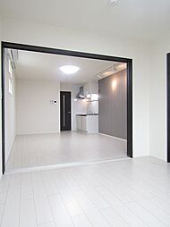 フジパレス長居公園 1階1LDKのリビング/ダイニング