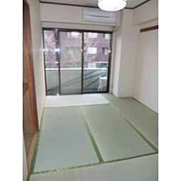 ラ・ストラーダ目白 1階1DKのリビング/ダイニング