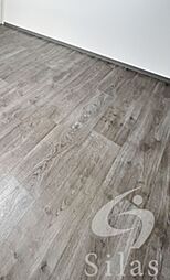 能勢電鉄妙見線 絹延橋駅 徒歩11分の賃貸マンション 8階1DKのリビング/ダイニング