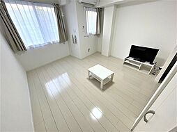 レオパレスエクセルカーサ平和台 1階1Kのリビング/ダイニング