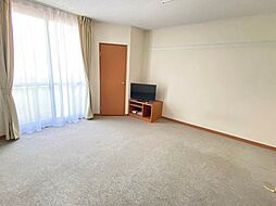 レオパレスベルコンフォート 3階1Kのリビング/ダイニング