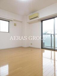 レジオス世田谷尾山台 3階1Kのリビング/ダイニング