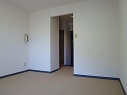 グレース千早町 4階ワンルームのリビング/ダイニング