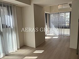 コレット麻布 201 2階1LDKのリビング/ダイニング