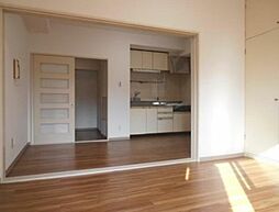 ヴィラカトレア 3階1DKのリビング/ダイニング