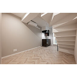 HJ PLACE　NISHIHARA 地下2階1DKのリビング/ダイニング