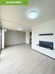 ハイツコイケII 1階1LDKのリビング/ダイニング