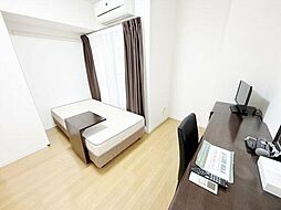 エスコート東大前 5階1Kのリビング/ダイニング