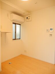 JR総武線 三鷹駅 徒歩10分の賃貸アパート 1階ワンルームのリビング/ダイニング