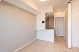 コンフォリア・リヴ新中野サウス 8階1DKのリビング/ダイニング