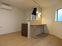 OKU Hikihune 1階1LDKのリビング/ダイニング