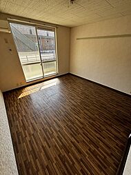 京王相模原線 南大沢駅 徒歩23分の賃貸アパート 1階1Kのリビング/ダイニング