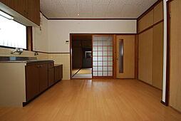 居間