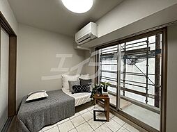 阪急千里線 吹田駅 徒歩10分の賃貸マンション 8階1LDKのリビング/ダイニング