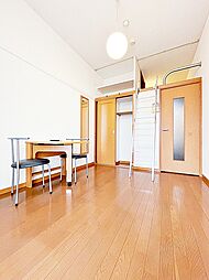 居間
