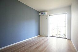 ジャルダン・ヴェール 2階1Kのリビング/ダイニング