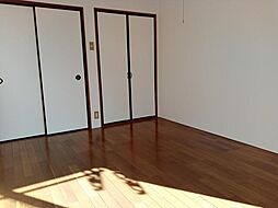 ラ・セジュール 1階ワンルームのリビング/ダイニング