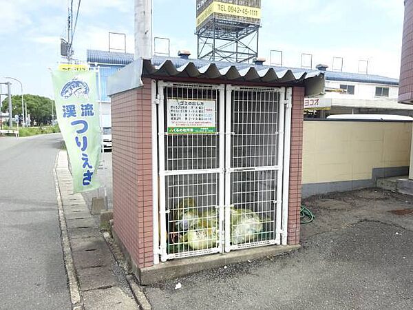 画像26:ゴミ置き場