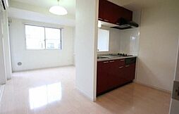 マリーナヒルズ 3階1LDKのリビング/ダイニング