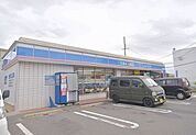 ローソン寝屋川楠根北町店 514m