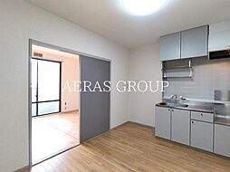 JR総武線 新小岩駅 バス10分 江戸川区役所前下車 徒歩3分の賃貸アパート 1階3DKのリビング/ダイニング