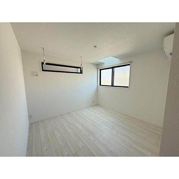 detached 東京都八王子市子安町２丁目35-14

地図を見る