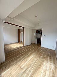 クローバー・グランデ田辺駅前 6階1LDKのリビング/ダイニング