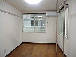 スカイハイツ目白 1階ワンルームのリビング/ダイニング