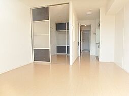 ジャルディネット 302 3階1LDKのリビング/ダイニング