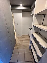 ルーナクレシェンテ川崎 2階ワンルームのリビング/ダイニング