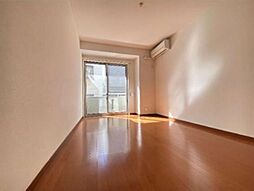 Park Way 1階1Kのリビング/ダイニング