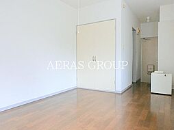 アドニス元町 1階ワンルームのリビング/ダイニング