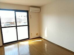 ラ・プチフォーレ 2DKのリビング/ダイニング