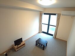 レオパレスフィオーレ船橋 3階1Kのリビング/ダイニング