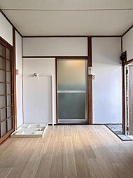 居間