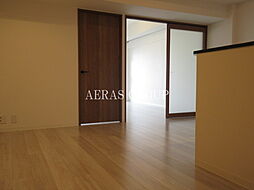 六本木ビュータワー 1006 10階2DKのリビング/ダイニング